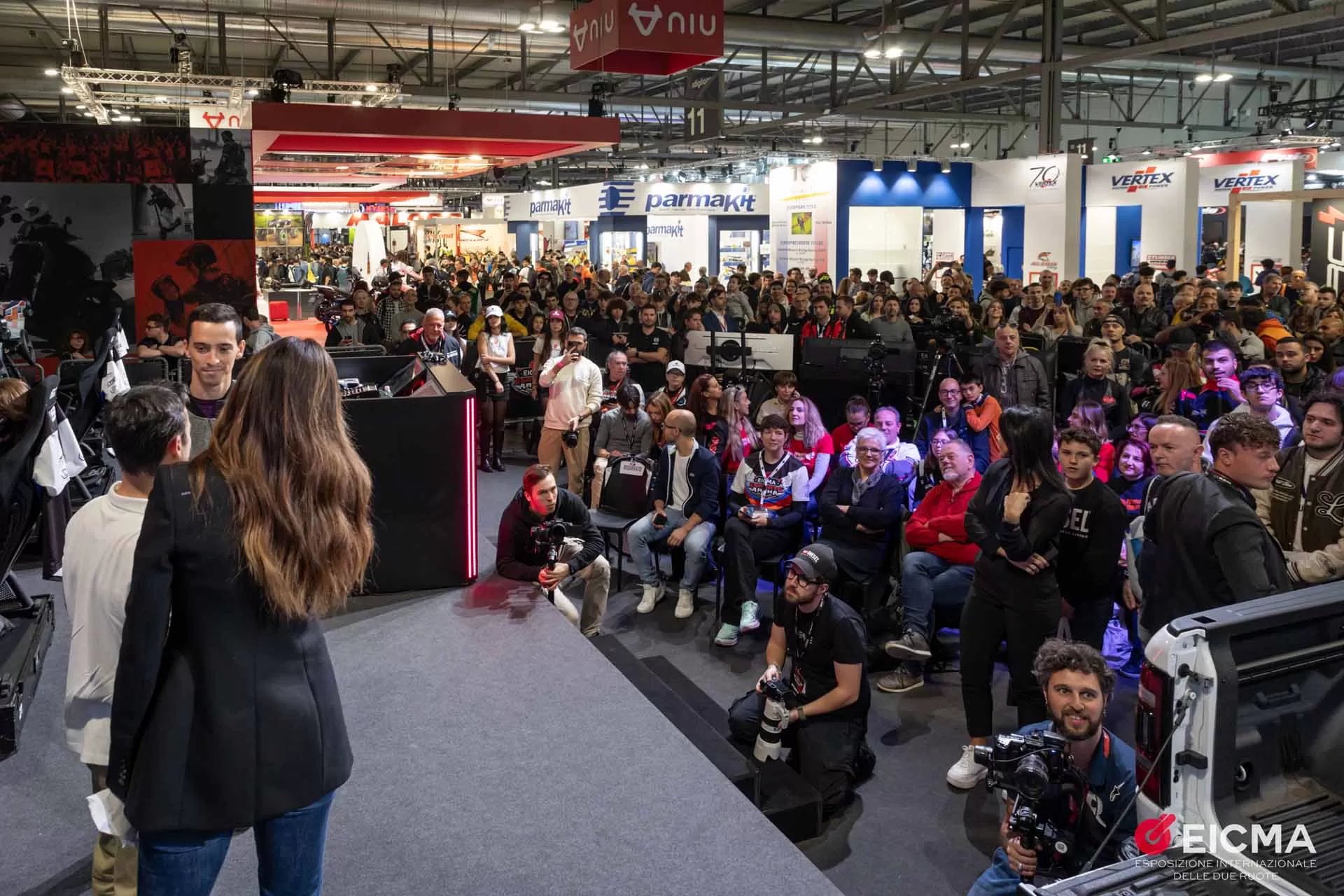 AK Esports - EICMA